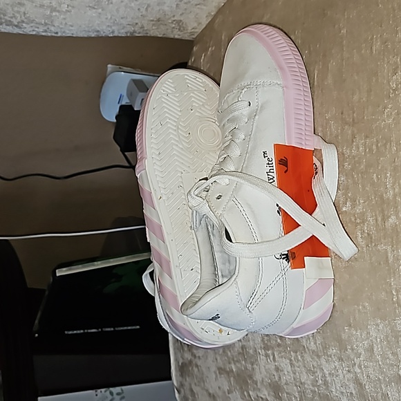 Off White sneakers authentic NWT size 37 - Picture 5 of 12